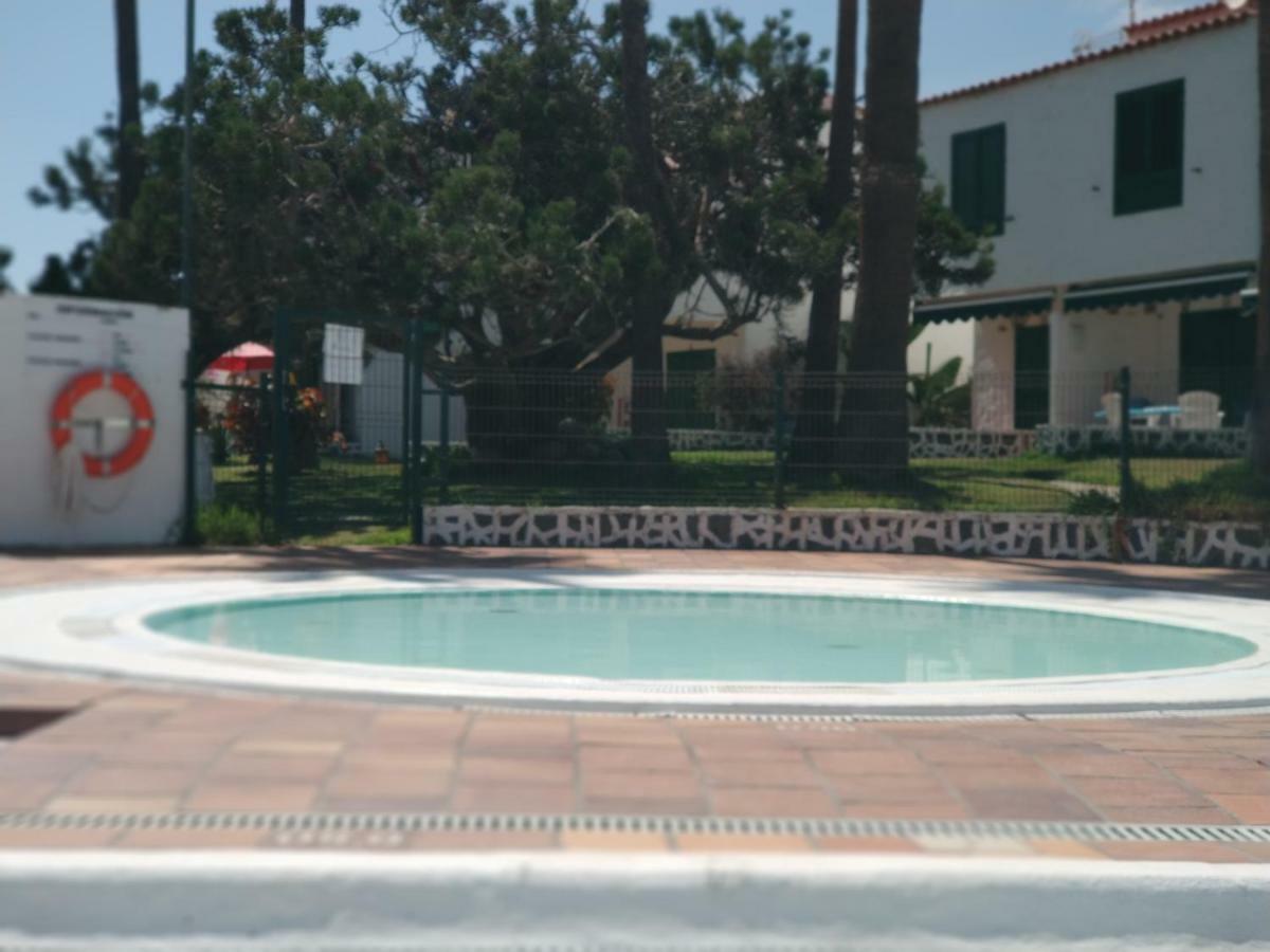 Bungalow Playa Del Ingles Centre Bagian luar foto